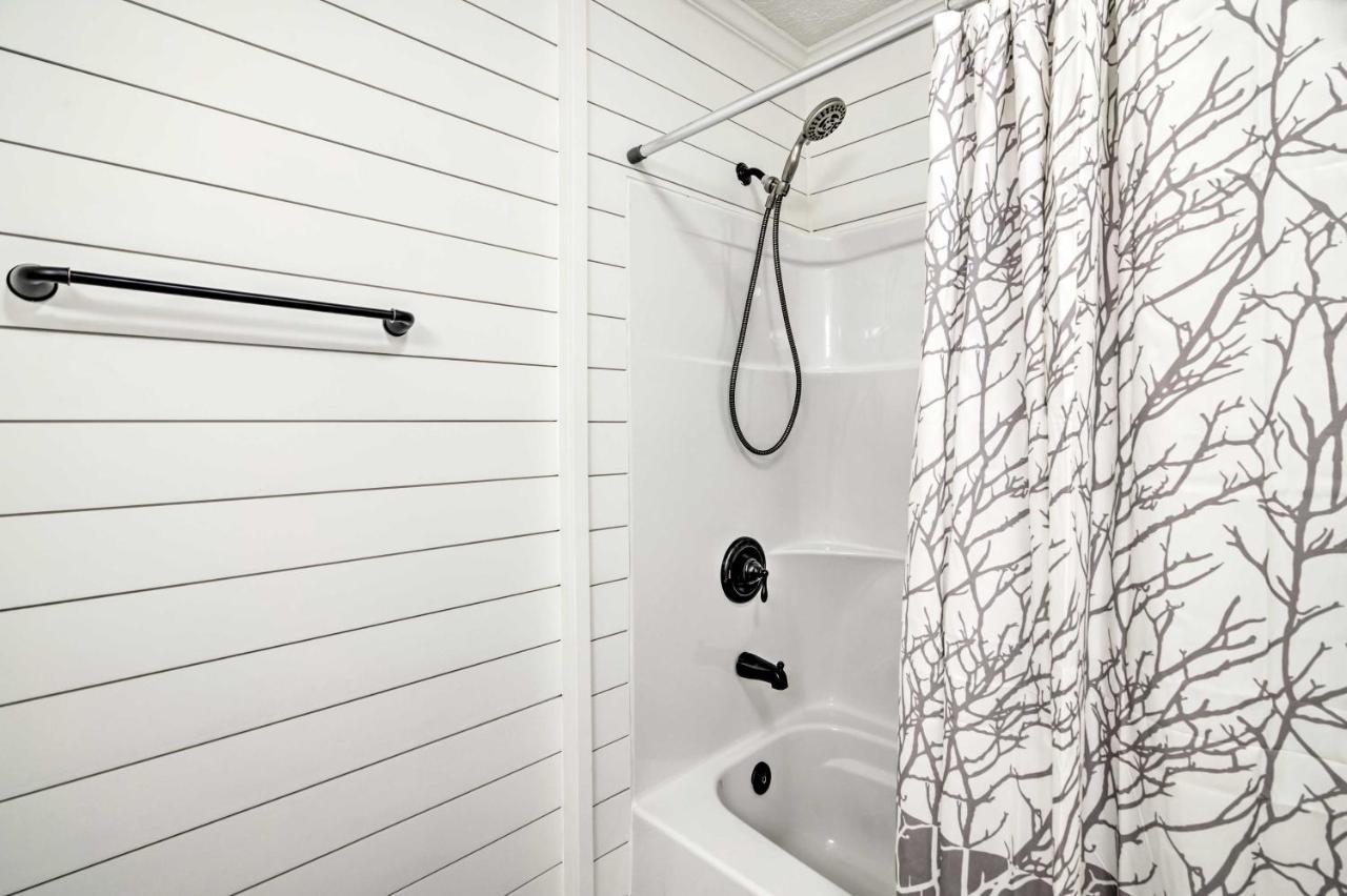 Chic Cottage Retreat With Grill, 2 Mi To Msu! Starkville Buitenkant foto